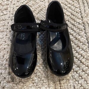 Freestyle Shiny Black Kids Tap Shoes